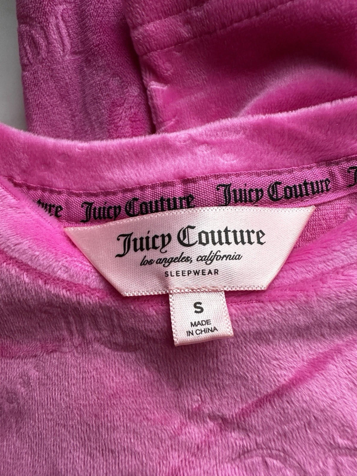 Y2K Juicy Couture Sm Velvet Soft Hot Pink Sleepwear PJs Set Bling Embossed Logo