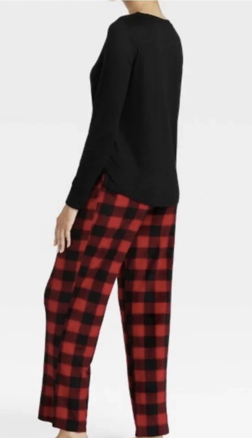 NWT Red & Black Buffalo Plaid Pajamas Set, Size XL