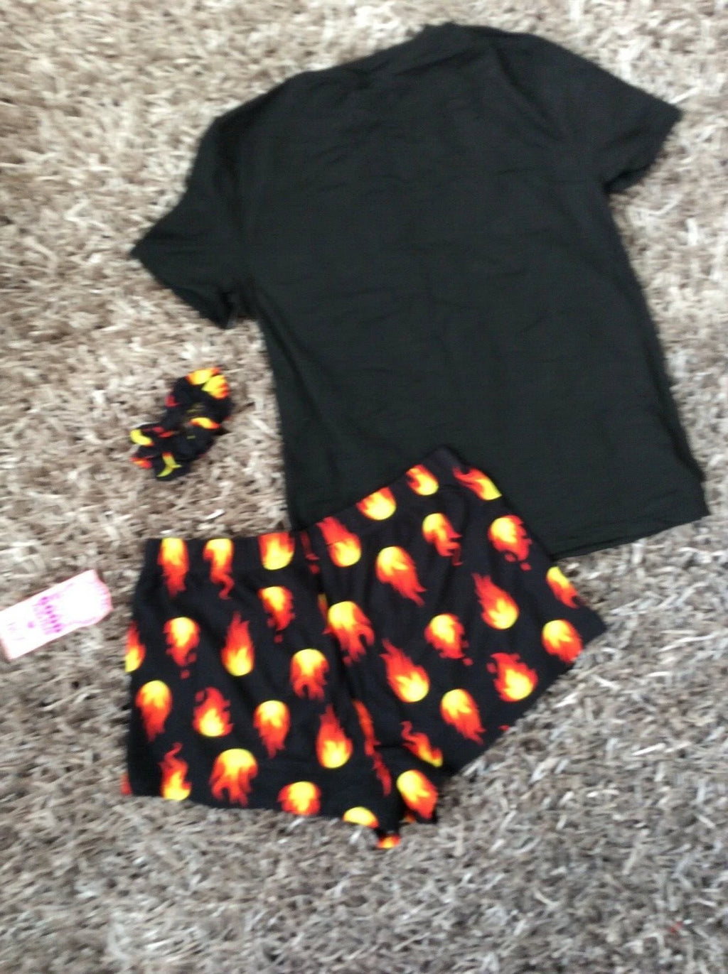 Weekend Edition Girl's 3 Piece Set Short, Tee and Scrunchie Hottie Flame Medium