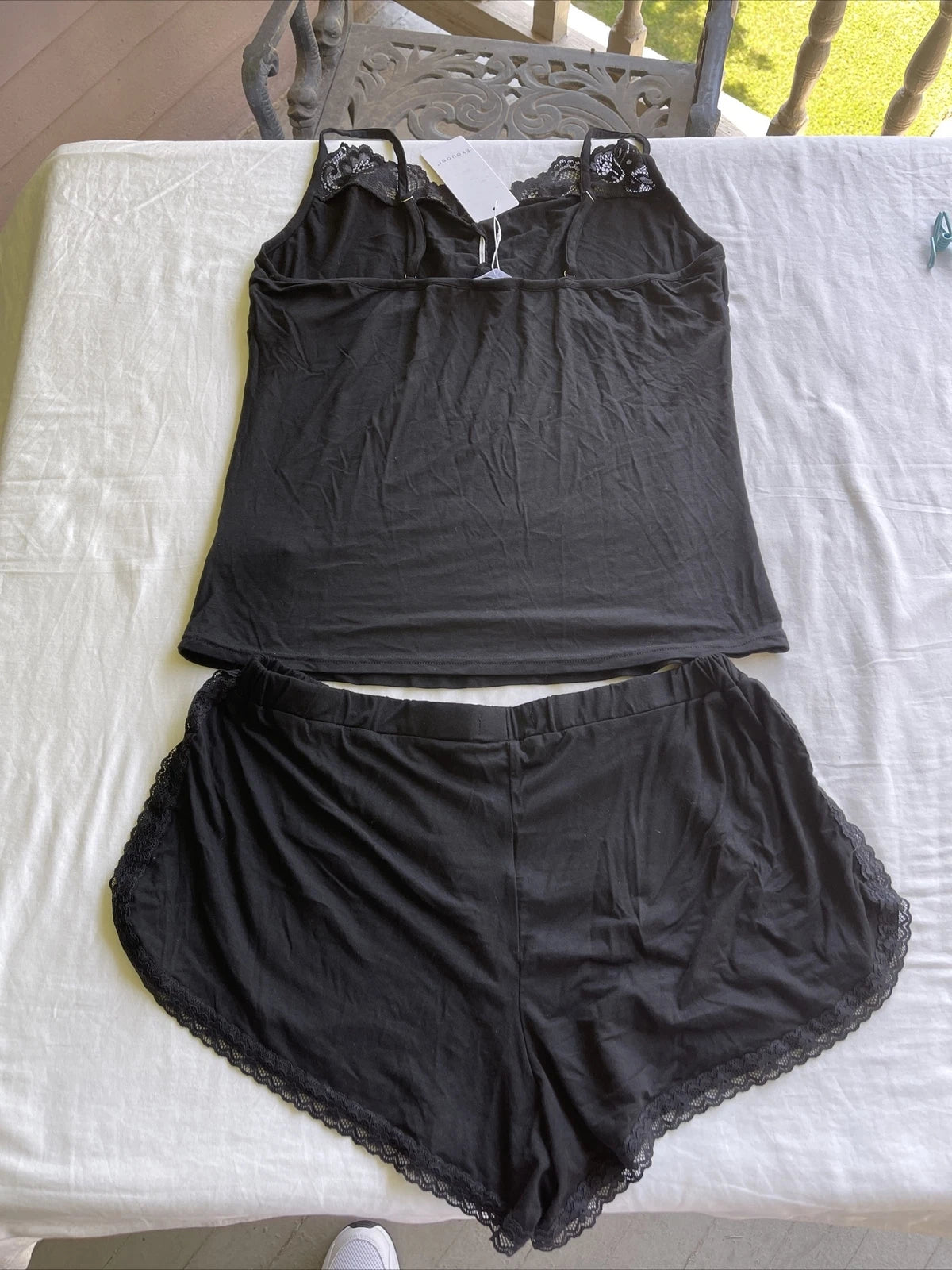 Elouaer Women's 2 pc. Black Pajama Set W/White Bow & Lace Top Sz. L