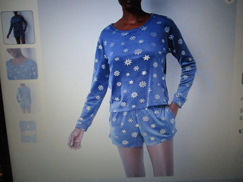 BNWT/Sealed. Sleep Chic Blue w/ Silver Snowflakes Long Sleeve 2-pc. set XL