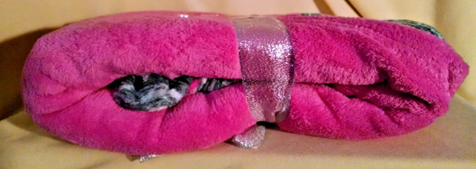 PAJAMA SET NEW PINK LAUNDRY PL LADIES 2 PC PLUSH PJ SIZE 2X ORG RIBBON GIFT SET.