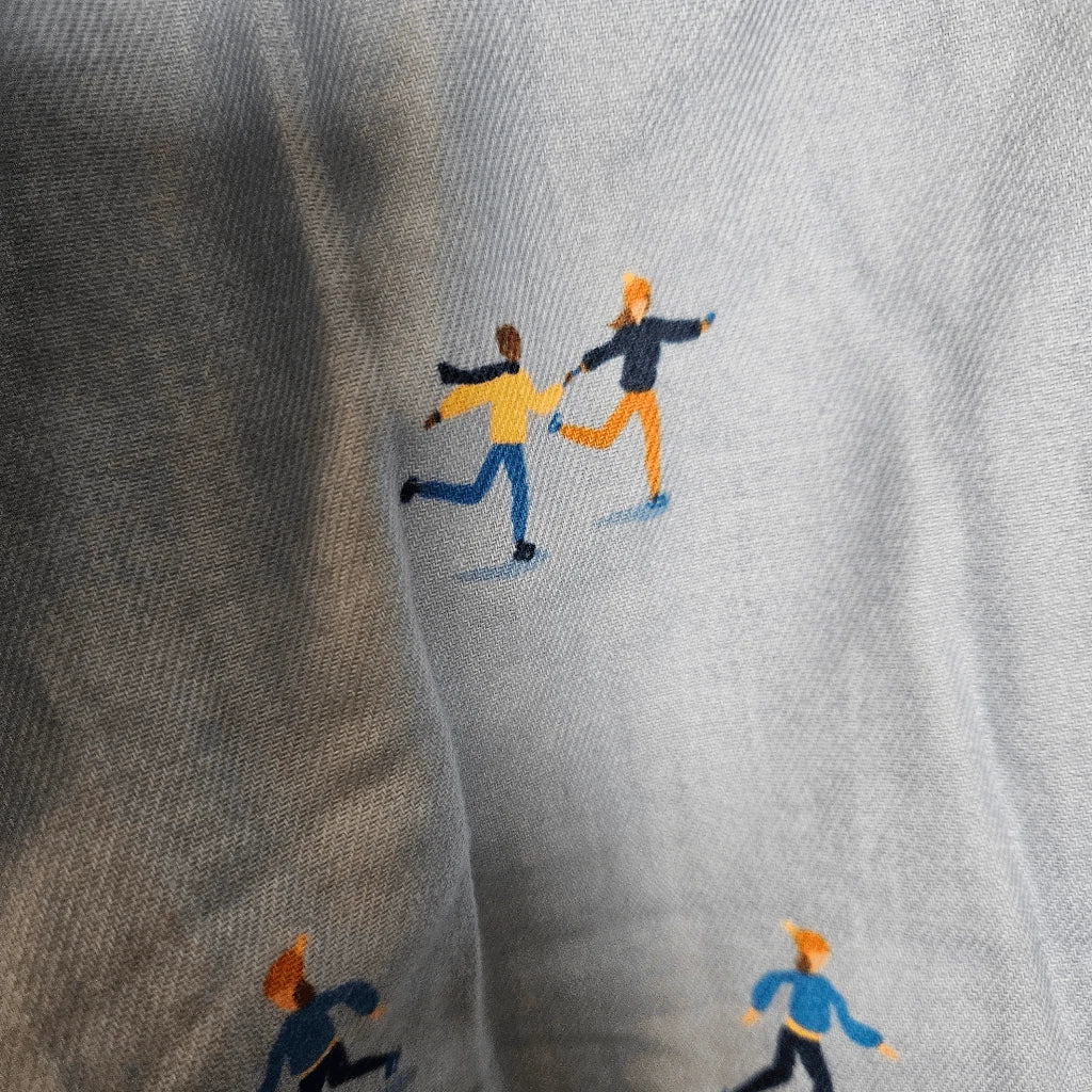 Lattelove Blue Flannel Skater Pants & Long Sleeve Pajama Set Skating Print Women
