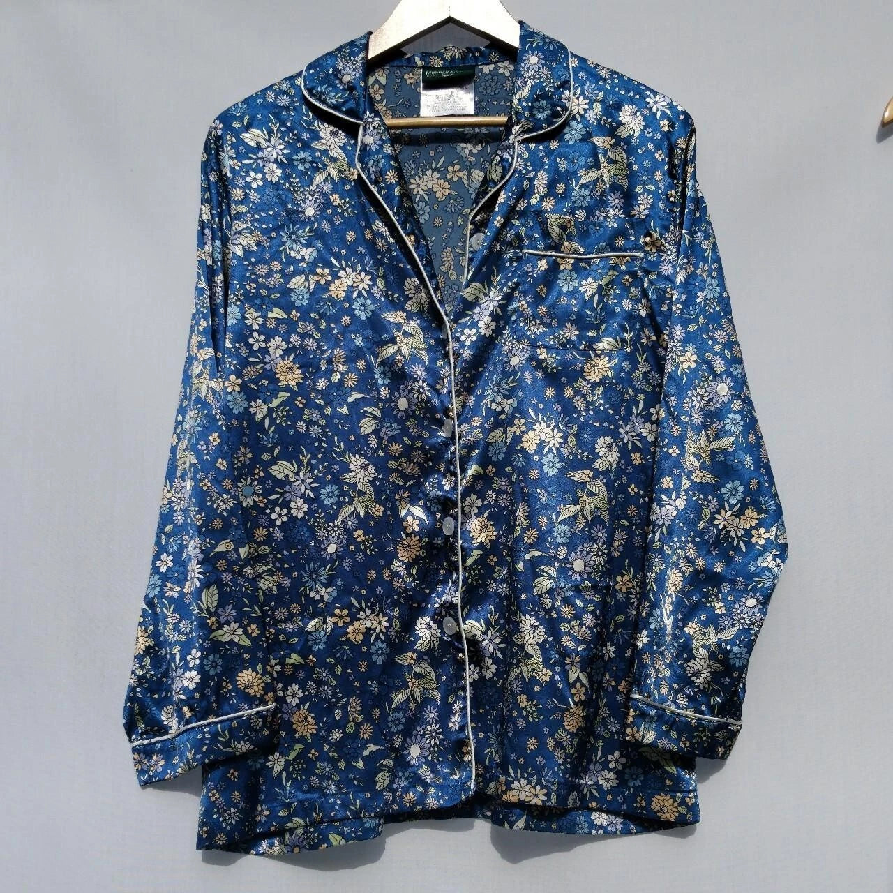 Morgan and Finch Long Satin PJs Size Medium 10-12 Blue Floral Bed Bath n Table