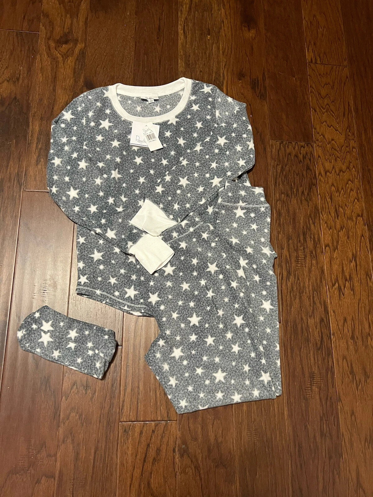 Roudelain Printed Pajamas & Socks Set, Gray Star Print, Small, $64