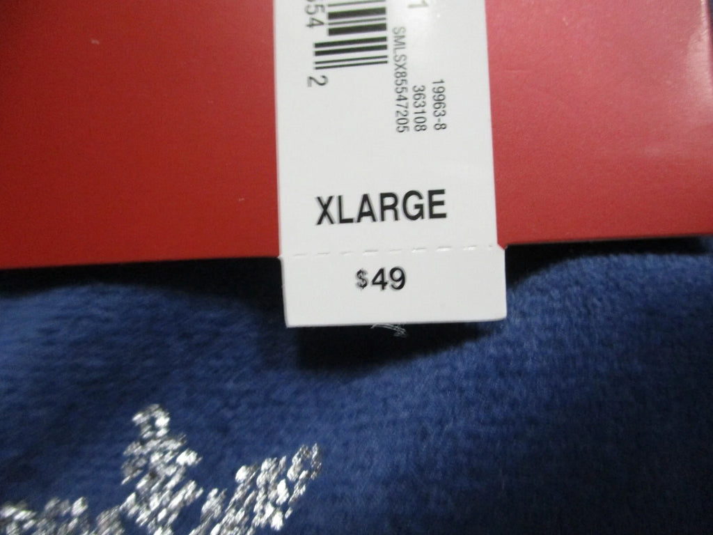 BNWT/Sealed. Sleep Chic Blue w/ Silver Snowflakes Long Sleeve 2-pc. set XL
