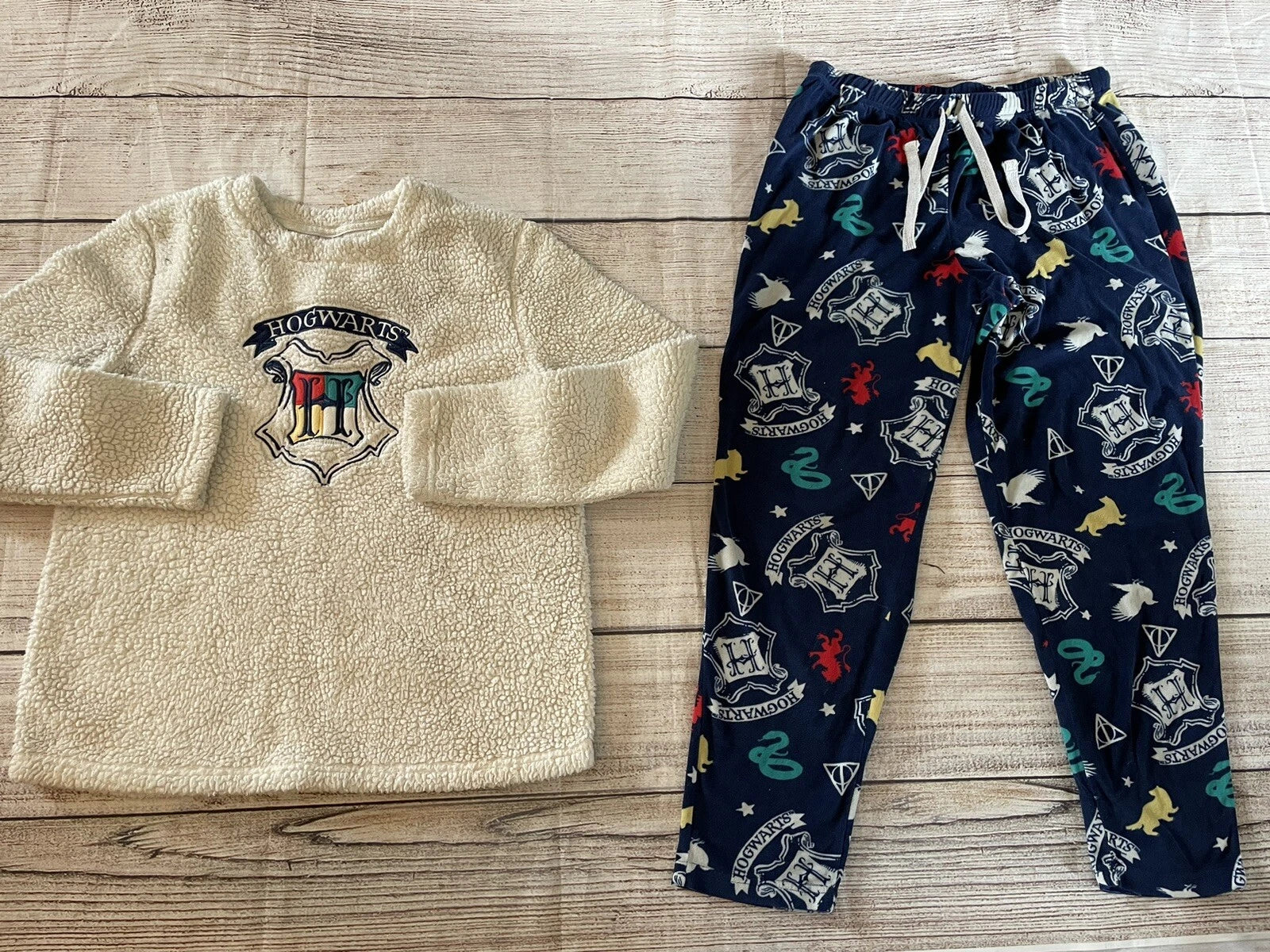 Hogwarts Harry Potter Pajama Set Size Medium Women's