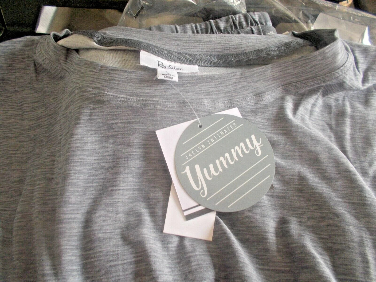 Roudelain Women's Size Large Gray Long Sleeve Top & Jogger Pajama Set NWT