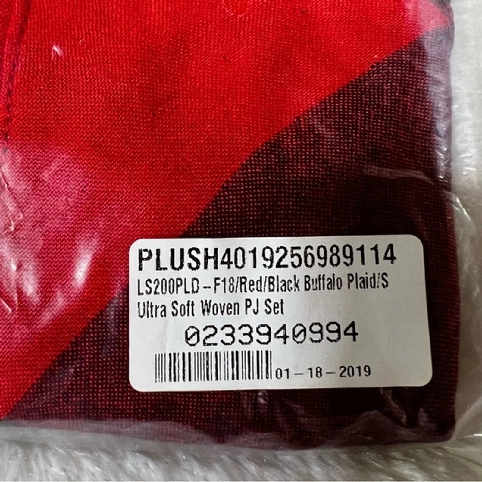 NIP Plush Revolve Ultra Soft Buffalo Plaid Pajama PJ Set Red & Black Women’s L