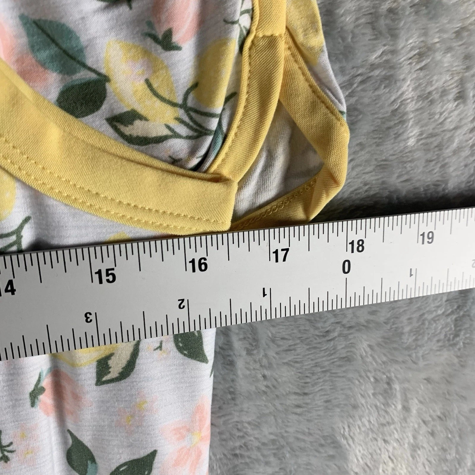 Roudelain Women's Pajamas Set S Tank Top Shorts Lemon Floral Soft Henley PJs NWT