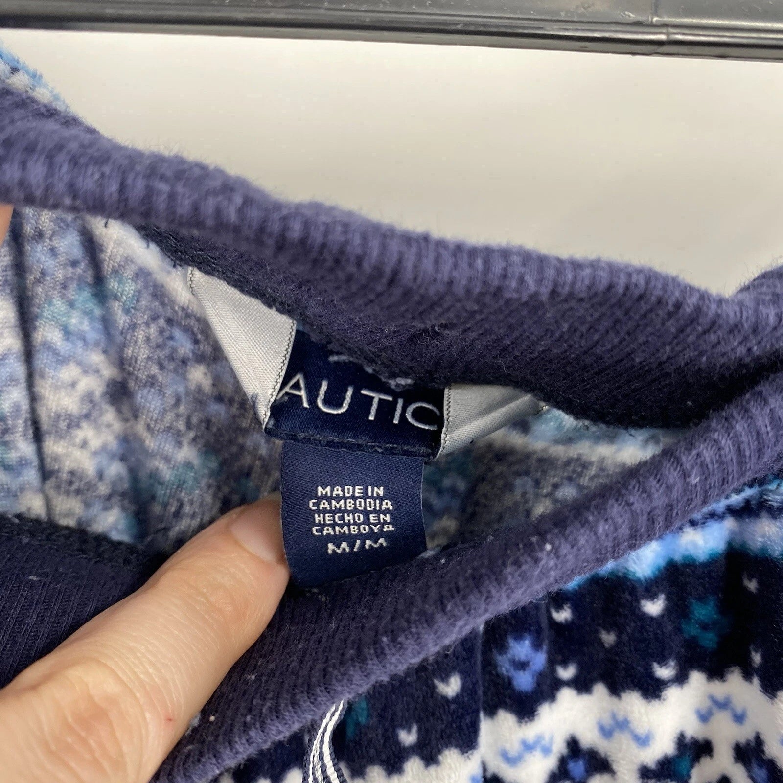 Nautica Women’s Long Sleeve Fleece Pajama Set size M Blue￼