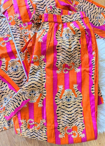 BNWT FAIRTRADE ORGANIC COTTON TIGER STRIPE PYJAMAS, PJS, ORANGE & PINK L 16 18