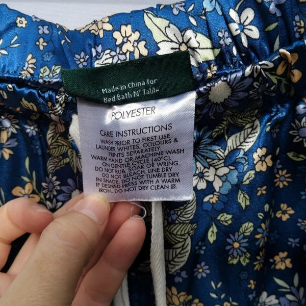 Morgan and Finch Long Satin PJs Size Medium 10-12 Blue Floral Bed Bath n Table