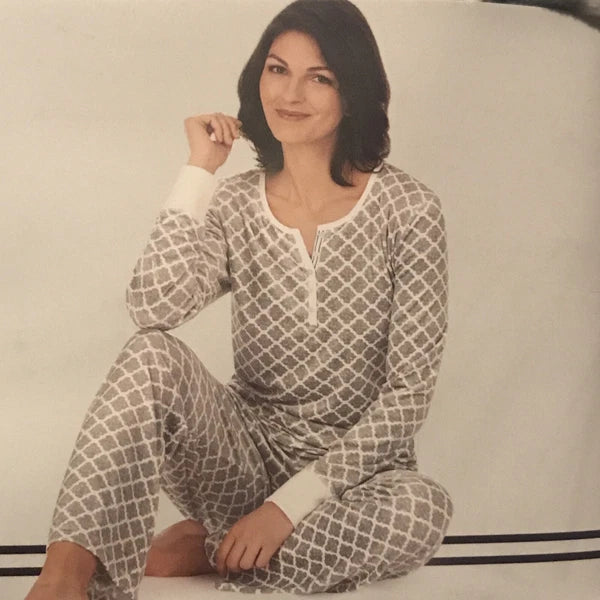 NEW! Nautica 2 pc Women's Sleepwear Set XL Super Soft! Gray & White