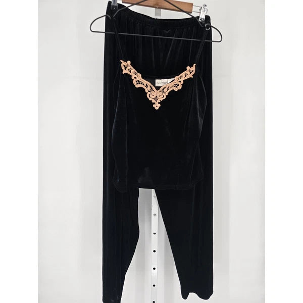 Delicates Intimates Womens Sz M velvet Pajama Top and Pants Set Black Lace Trim