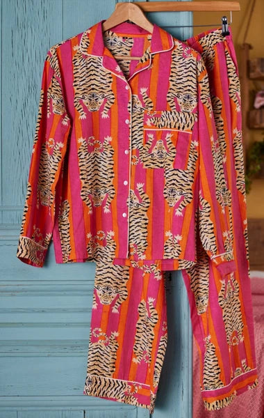 BNWT FAIRTRADE ORGANIC COTTON TIGER STRIPE PYJAMAS, PJS, ORANGE & PINK L 16 18