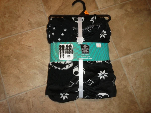 Disney Nightmare Before Christmas 3pc Pajama Set Pants/Shirt/Socks M NWT