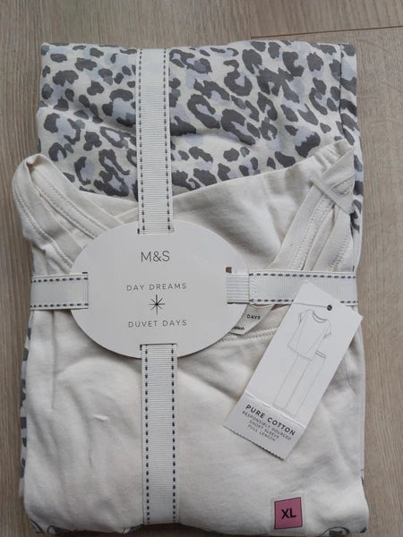 M&S Ladies Pyjama Set Size 20-22 Long Leg, Short Sleeve New