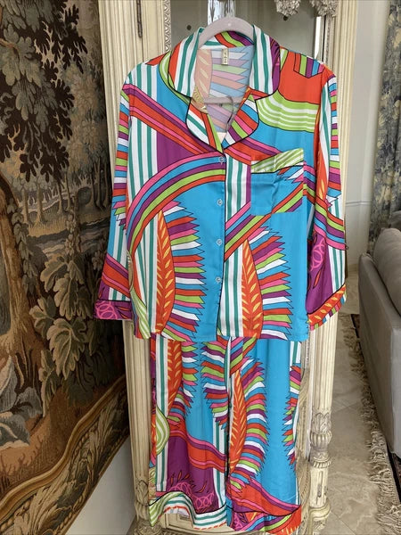 Huan Lo Hai colorfull satin 2 Pc pajama /leisure set Large  long sleeves New