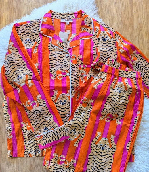 BNWT FAIRTRADE ORGANIC COTTON TIGER STRIPE PYJAMAS, PJS, ORANGE & PINK L 16 18